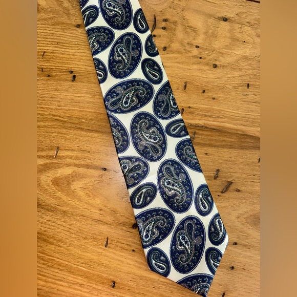 Vintage Wembley Clip On Neck Tie Paisley Navy Blue Cream - Picture 2 of 9
